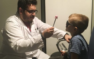 La Clínica Optométrica de la Universitat de València colabora en la investigación de la ataxia telangiectasia