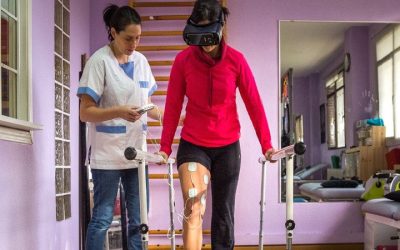 La mujer que está consiguiendo que sus pacientes vuelvan a andar usando la realidad virtual
